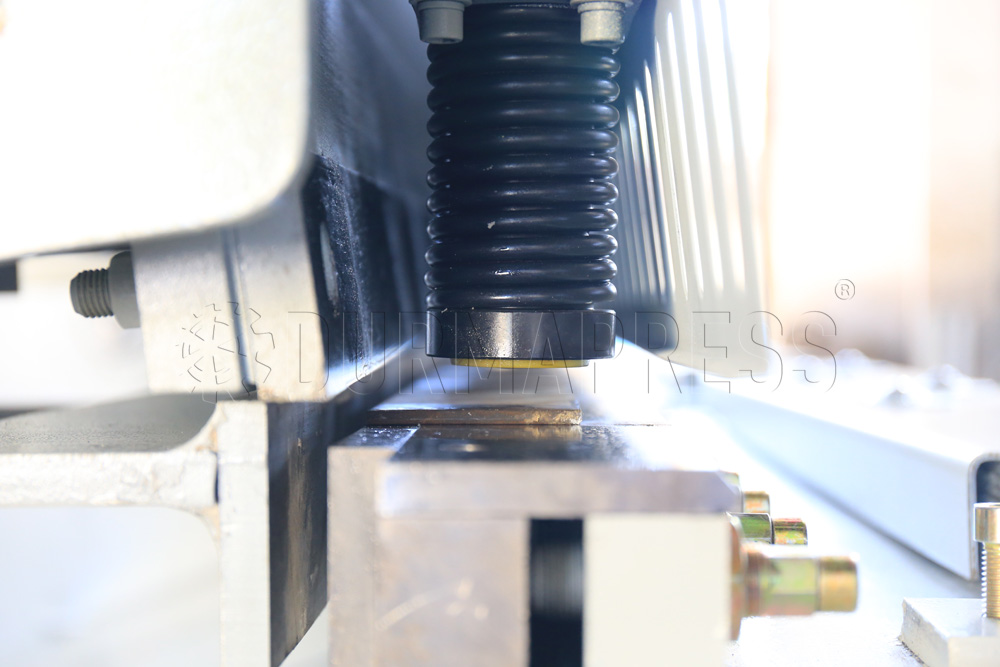 3200 X 12 QC 12Y Hydraulic She - Woodworking Qc ulasan dan harga